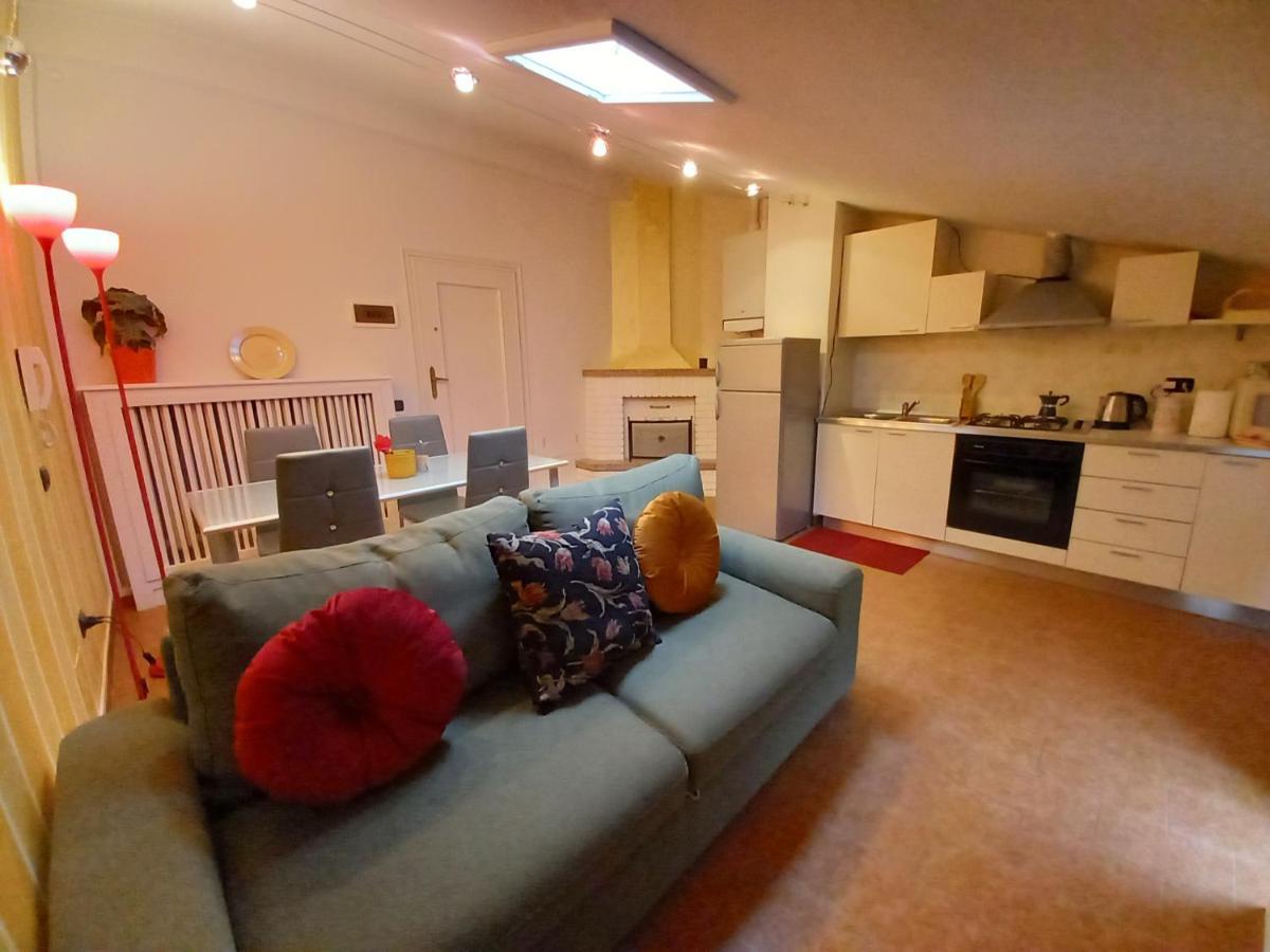 Dino Il Mansardino Apartamento Ome Exterior foto